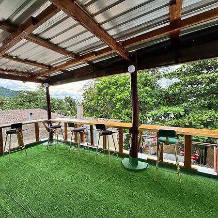 Naiyang Discovery Beach Resort Sha Nai Yang Beach Exterior foto